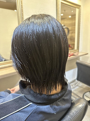 外ハネレイヤーカット