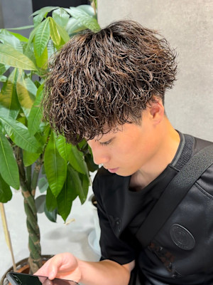 渋谷駅/学割U24/メンズサロン/フェザーパーマ