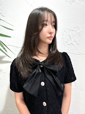 くびれミディアム大人可愛いカジュアルヘア三ノ宮