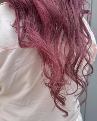 ロング　ハイトーン　ピンク　ブリーチ
