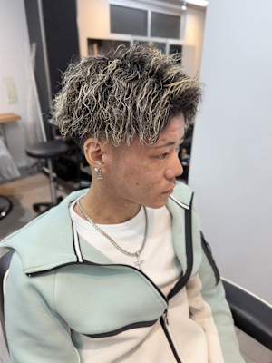 フェード/メンズ/大宮/ツイストスパイラル/短髪