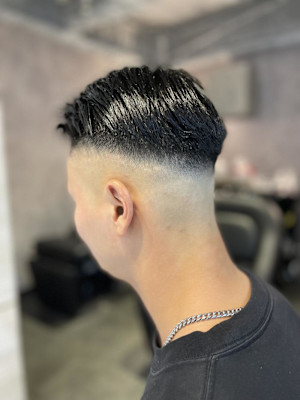 《三宅悠斗》フェード/メンズカット/大宮