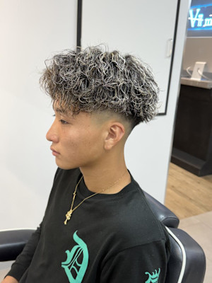 フェード/メンズ/大宮/ツイストスパイラル/短髪