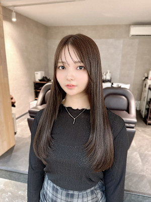 美髪髪質改善　透明感グレージュ×ロングレイヤー　縮毛矯正