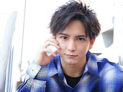 MEN'S HAIR BLEACHi 岡崎店×スタイル