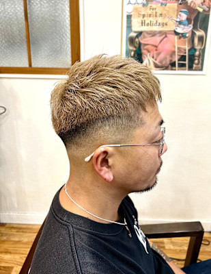 ダウンバングスキンフェードカット