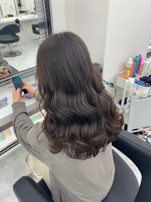 韓国風レイヤーカット【銀座駅/学割U24/前髪カット】