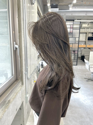 韓国顔まわりレイヤーカットグレージュオリーブベージュブラウン