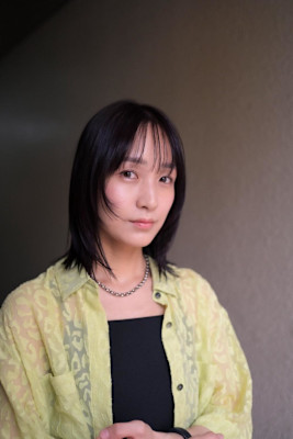 顔まわりレイヤー/アッシュラベンダー