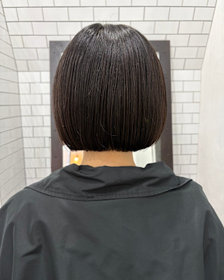 広島ボブでも自然な艶ストレート