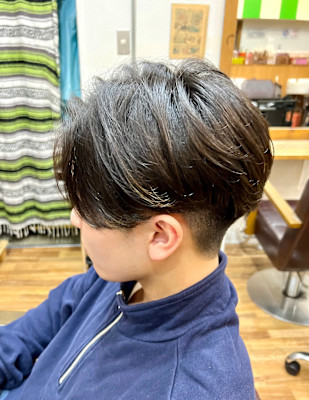 センターパートニュアンスパーマ