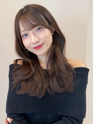 ブラウンベージュカラー 透明感カラー 顔周りカット 艶髪
