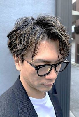 大人リラックスパーマ×センターパート