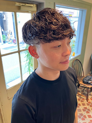 Yona Saint×スタイル