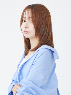 ベージュブラウン