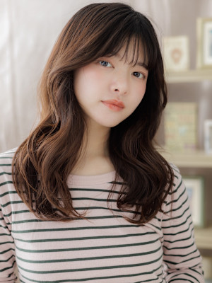 大人かわいい韓国風巻きガーリーロング　オリーブグリーン