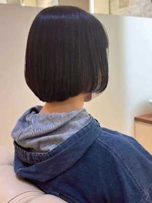 黒髪 ショートボブ 髪質改善 内巻きワンカール 似合わせ