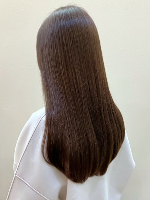 ベージュカラー 髪質改善 ストレートヘア うるつや