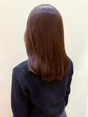 ブラウンカラー セミロング ロングレイヤー 髪質改善カラー