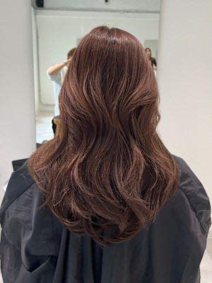 ミディアムレイヤーブリーチなしミルクブラウン髪質改善