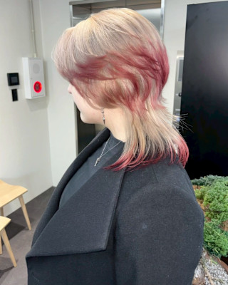 エンドカラー　ケアブリーチ　ブリーチカラー　原宿/表参道