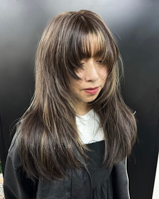 セクションカラー　ケアブリーチ　ブリーチカラー　原宿/表参道