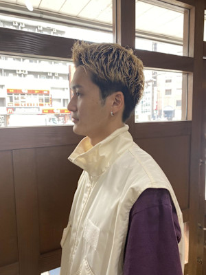 スパイキーショート