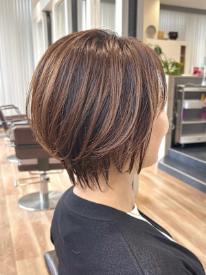 ショートボブ/骨格補正/大人カワイイ/アディクシーカラー