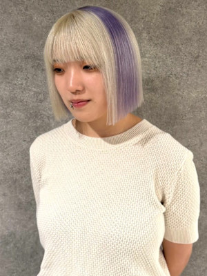 ボブ ブリーチ デザインカラー ホワイトカラー 切りっぱなし