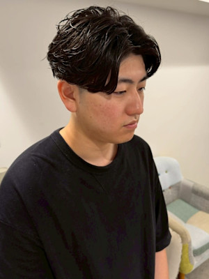 メンズパーマ ニュアンスパーマ ツーブロック 刈り上げ