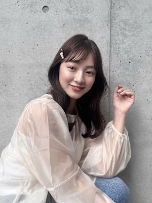 動きのあるくびれヘア♪