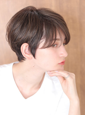 ショート・ボブ/丸顔/前髪あり/絶壁解消/40代/50代