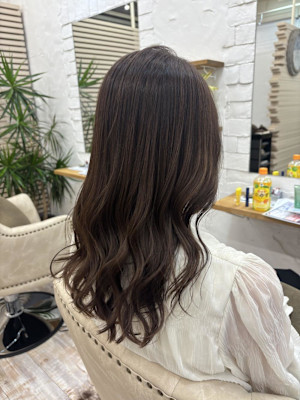 大人かわいい/ナチュラルブラウン/ミディアム