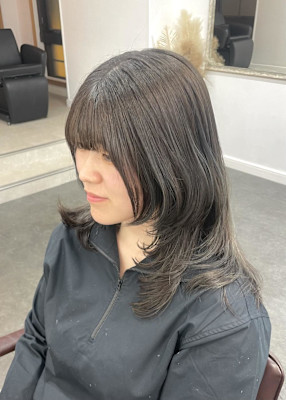 ハイレイヤー/顔周りレイヤー/ミディアムレイヤーカット