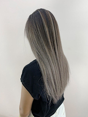 外国人風デザイン/バレイヤージュ/ホワイトグレージュ