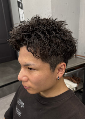 WAVY 桜木町店　スパイキーショート×スパイキーパーマ