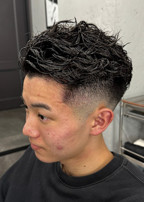 WAVY 桜木町店　フェード×宮城リョータパーマ