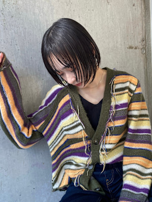 【LadA 城本英恵】 ツヤ感ストレートボブスタイル