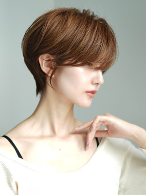 前下がりショート・ボブ/絶壁解消/前髪あり/40代/30代