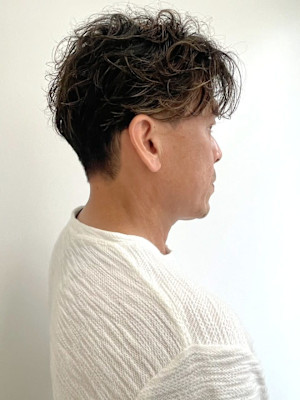 メンズパーマ ハイライト ニュアンスパーマ 白髪ぼかし