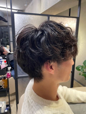 シャドウパーマ