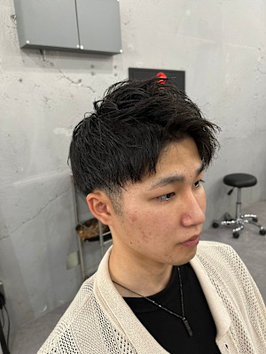 WAVY 桜木町店　メンズアップバングショート