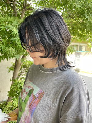 くびれレイヤーヘア