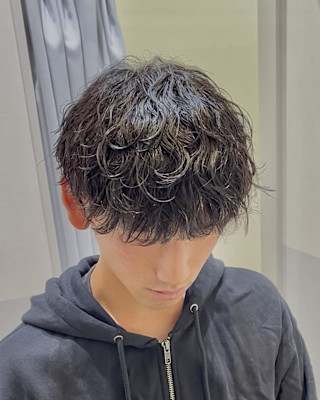 波巻きパーマ◎吉田