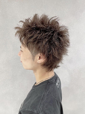 ブロッサム　東武練馬「髪質改善/脱白髪染め/ハイライト」