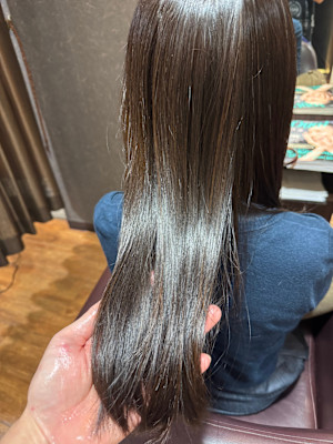 HAIR DESIGN + GOLDEN ROCK×スタイル