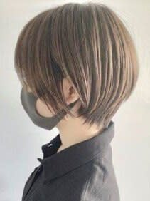 大人可愛いハイトーンカラー オリーブアッシュ アッシュグリー