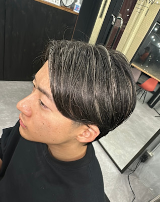 メンズホワイトハイライト