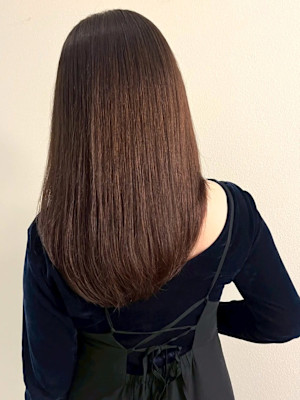 グレージュカラー 艶髪 美髪 顔周りカット レイヤー 20代