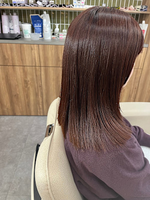 切りっぱなしセミロング